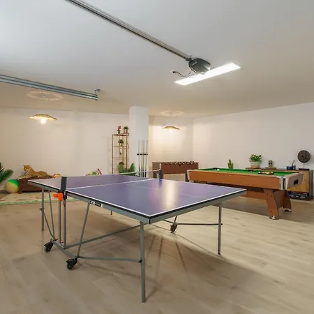 With Ocean View Lourinha (Lisbon)