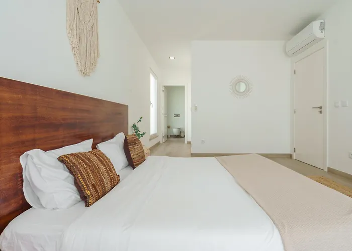 فيلة With Ocean View لورينها