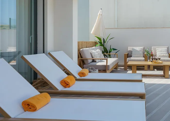 فيلة With Ocean View